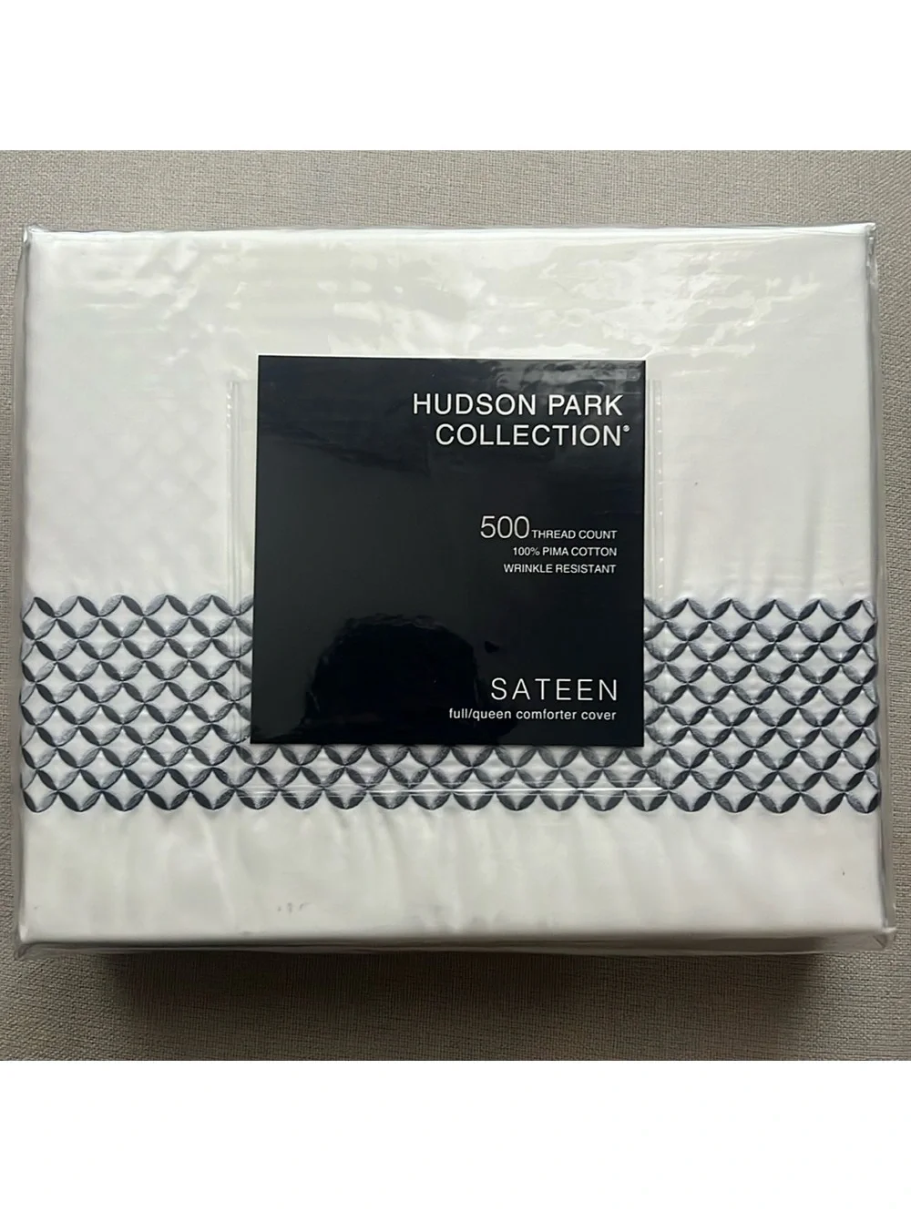 Hudson Park Collection Blue 500TC Embroidered Geo Duvet Cover, Queen NWT $330